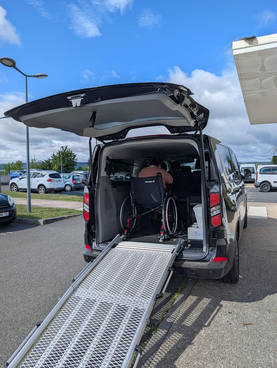 Nouveau service Transport PMR avec véhicule adapté
